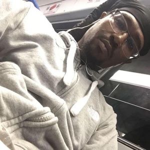 Meet your Posher, Jay